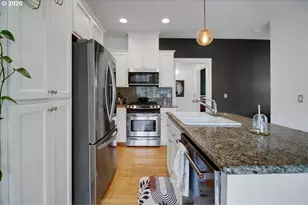 2032 SE Tenino St, Portland, OR 97202 - Photo 18