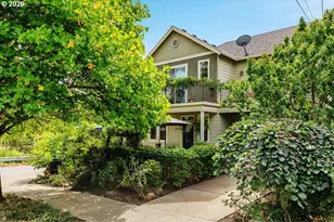 2032 SE Tenino St, Portland, OR 97202 - Photo 4