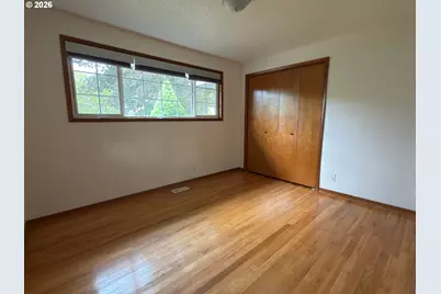 2188 SE Pine St, Hillsboro, OR 97123 - Photo 14