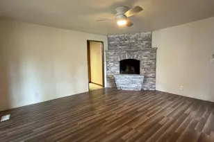 2188 SE Pine St, Hillsboro, OR 97123 - Photo 8