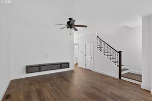 10005 SE Old Town Ct, Happy Valley, OR 97086 - Photo 2