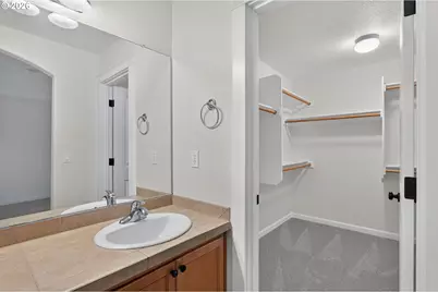 10005 SE Old Town Ct, Happy Valley, OR 97086 - Photo 10