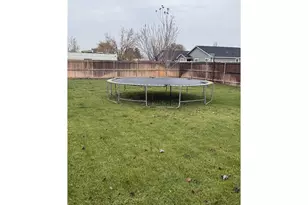 160 S E 9th St, Irrigon, OR 97844 - Photo 2