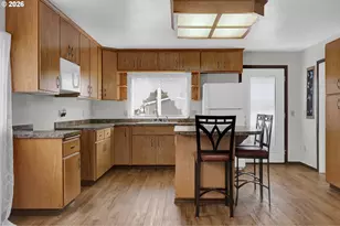 47638 Hwy 58, Oakridge, OR 97463 - Photo 10