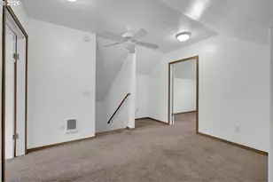 47638 Hwy 58, Oakridge, OR 97463 - Photo 20