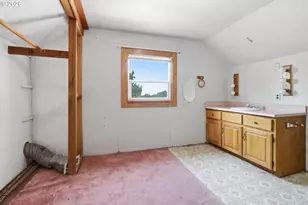 687 Jefferson St, Lafayette, OR 97127 - Photo 28