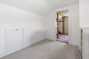 687 Jefferson St, Lafayette, OR 97127 - Photo 24