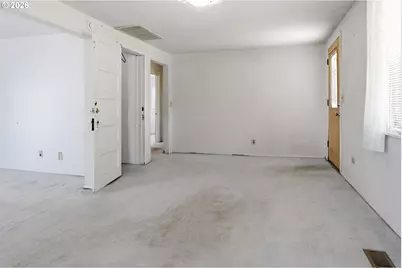 687 Jefferson St, Lafayette, OR 97127 - Photo 6