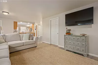 1798 Duke Ct, Eugene, OR 97401 - Photo 18