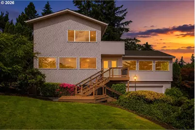 2695 Hillcrest Dr, West Linn, OR 97068 - Photo 1