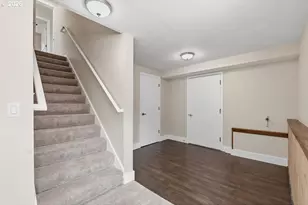 2695 Hillcrest Dr, West Linn, OR 97068 - Photo 22
