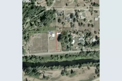 22210 Tiller Trail Hwy, Days Creek, OR 97429 - Photo 10