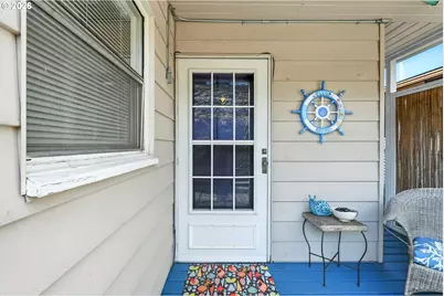 535 NE Bridgeton Rd #2, Portland, OR 97211 - Photo 38