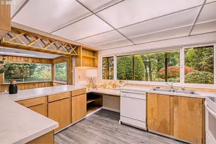 472 SE 72nd Ave, Portland, OR 97215 - Photo 24
