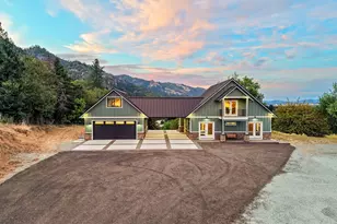3716 Weaver Rd, Riddle, OR 97469 - Photo 1