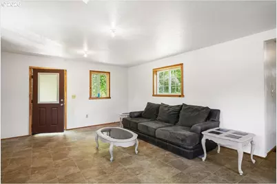 23907 State Highway 38, Elkton, OR 97436 - Photo 14