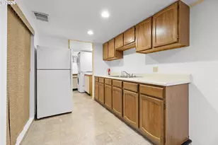 2830 SW Multnomah Blvd, Portland, OR 97219 - Photo 34