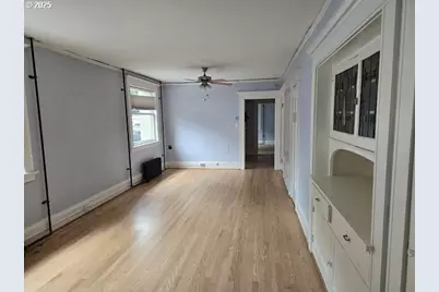 2083 NW Johnson St #5, Portland, OR 97209 - Photo 6