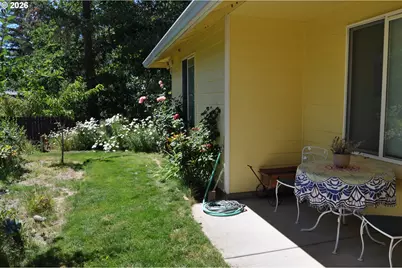 87624 Trek Dr, Veneta, OR 97487 - Photo 6