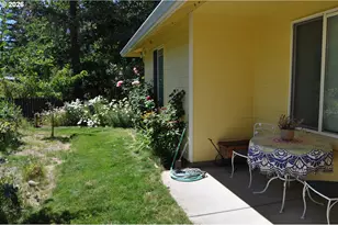 87624 Trek Dr, Veneta, OR 97487 - Photo 6