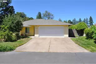87624 Trek Dr, Veneta, OR 97487 - Photo 2