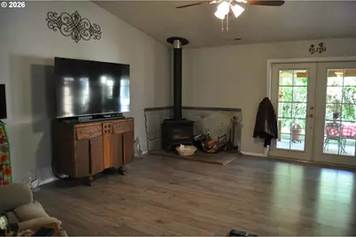87624 Trek Dr, Veneta, OR 97487 - Photo 16