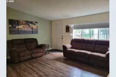 50551 Bark Way #47, Scappoose, OR 97056 - Photo 4