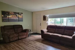 50551 Bark Way, Scappoose, OR 97056 - Photo 4