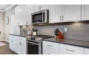 15285 SW Peace Ave, Tigard, OR 97224 - Photo 12