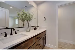 11008 NE 131st Ct, Vancouver, WA 98682 - Photo 16
