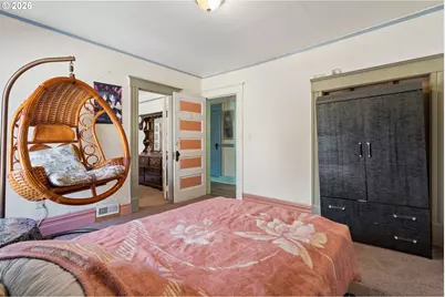 8031 E Burnside St, Portland, OR 97215 - Photo 30