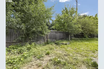 2324 E 16th St, Vancouver, WA 98661 - Photo 18