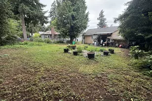9918 NE Prescott St, Portland, OR 97220 - Photo 10