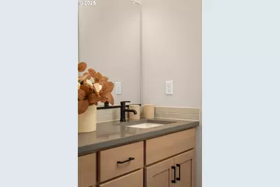 3546 SE Brookwood Ave, Hillsboro, OR 97123 - Photo 14