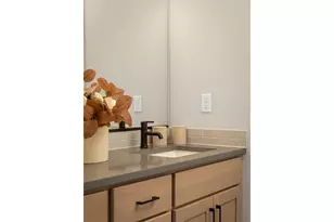 3546 SE Brookwood Ave, Hillsboro, OR 97123 - Photo 14