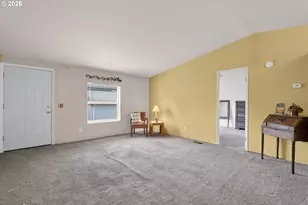 358 La Casa St, Eugene, OR 97402 - Photo 8