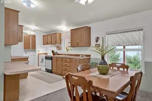 358 La Casa St, Eugene, OR 97402 - Photo 10