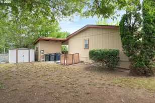 358 La Casa St, Eugene, OR 97402 - Photo 28