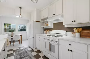 244 NE Buffalo St, Portland, OR 97211 - Photo 8