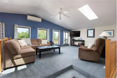 115 Fishing Rock St, Depoe Bay, OR 97341 - Photo 4