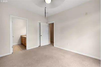 10882 NE Red Wing Way #204, Beaverton, OR 97006 - Photo 18