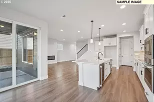 18102 NE 14th St, Vancouver, WA 98684 - Photo 2