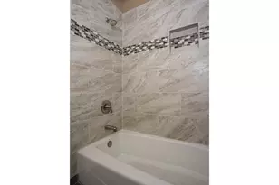 9004 SW Lancelot Ln, Portland, OR 97219 - Photo 30