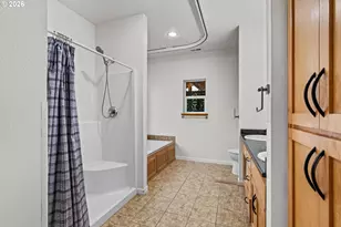 825 Waverly St, Eugene, OR 97401 - Photo 24