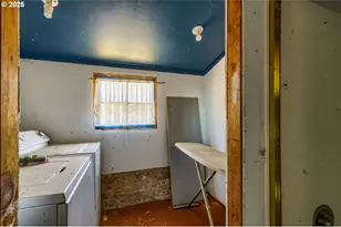 5005 Caves Hwy, Cave Junction, OR 97523 - Photo 34