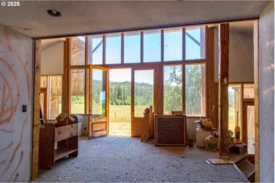 5005 Caves Hwy, Cave Junction, OR 97523 - Photo 26