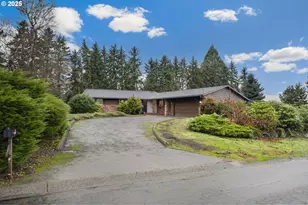 12591 SE Staley Ave, Damascus, OR 97089 - Photo 2