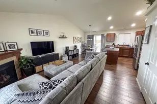 277 Grouse Ct, Hermiston, OR 97838 - Photo 2