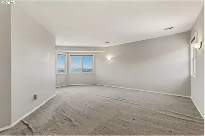 7627 SE 140th Dr, Portland, OR 97236 - Photo 26