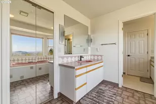 7627 SE 140th Dr, Portland, OR 97236 - Photo 28